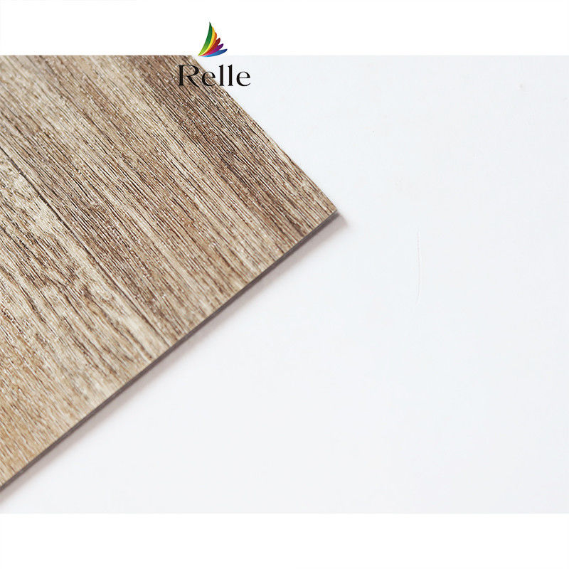 Relle Court Vinyl Sport Flooring 6mm z powłoką UV i redukcją hałasu